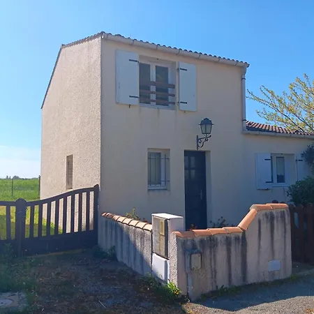Maison Agreable Entre Et Campagne, Proche Et Centre-ville, Animaux Permis - Fr-1-476-98 Grues