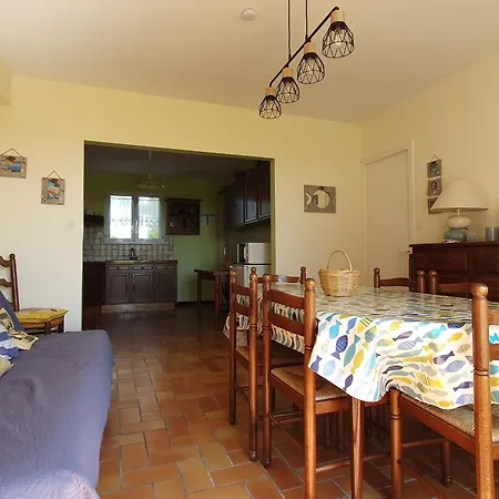 Holiday home Maison Agreable Entre Et Campagne, Proche Et Centre-ville, Animaux Permis - Fr-1-476-98 *